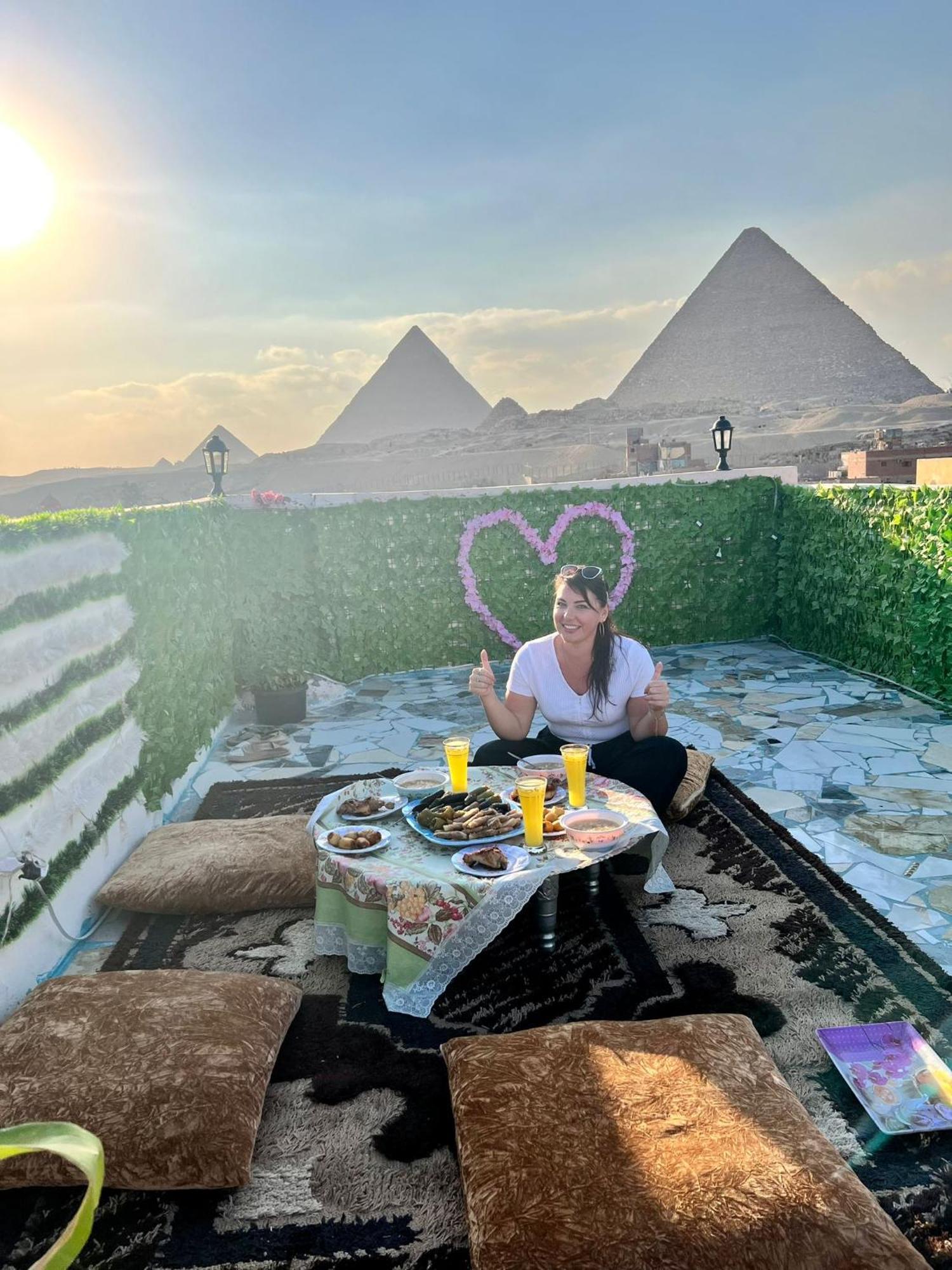 Pyramids Show Hotel Kafret el-Gabal Εξωτερικό φωτογραφία