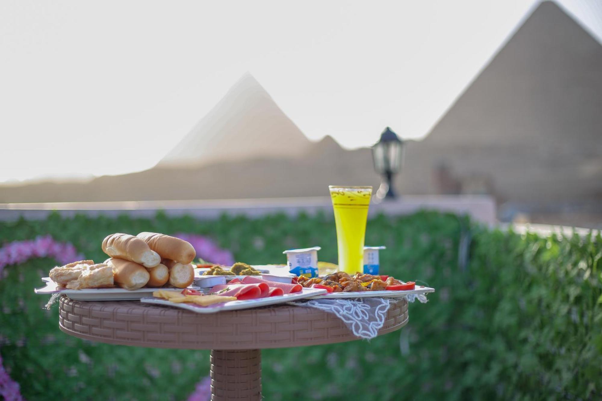 Pyramids Show Hotel Kafret el-Gabal Εξωτερικό φωτογραφία