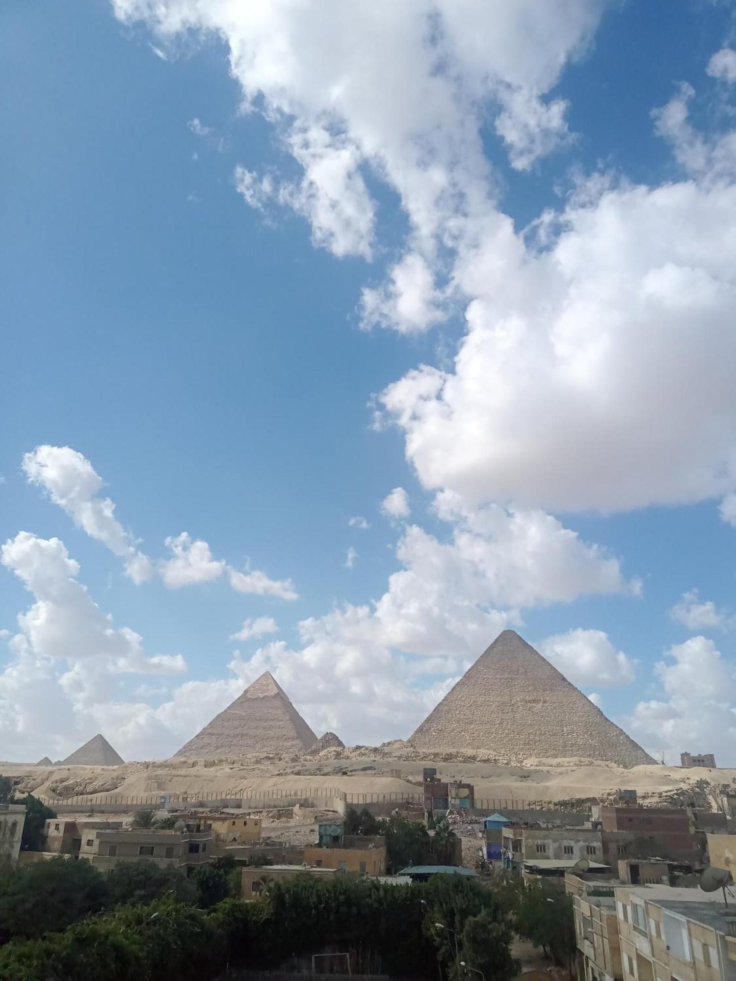 Pyramids Show Hotel Kafret el-Gabal Εξωτερικό φωτογραφία