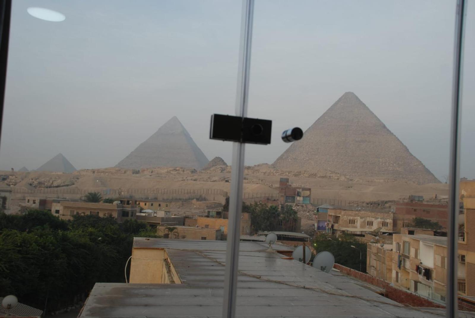 Pyramids Show Hotel Kafret el-Gabal Εξωτερικό φωτογραφία