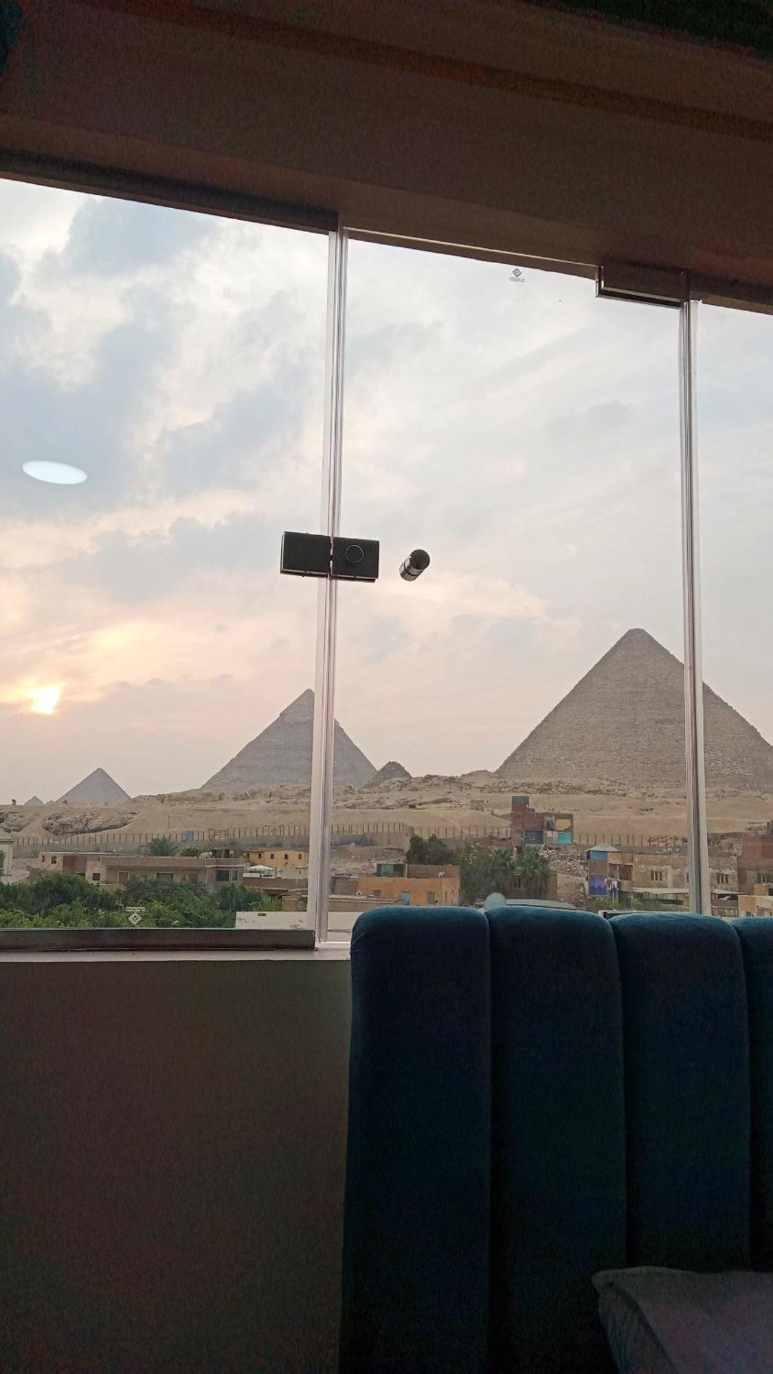 Pyramids Show Hotel Kafret el-Gabal Εξωτερικό φωτογραφία